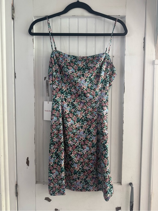 Aritzia Dresses & Skirts - Aritzia Sunday Best Floral Shimmer Slip Mini Dress Size 4